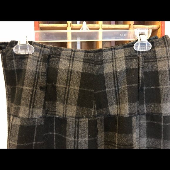 High-waisted pencil skirt - Picture 3 of 6